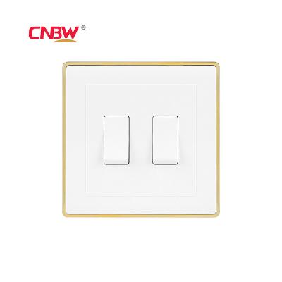 China PC Industrial Electrical Panel Switch 32A 250v Socket Factory OEM Wall Outlet for sale