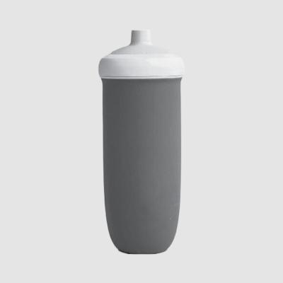 China Modern Silicone Water Bottle Smoky Gray 720ml for sale