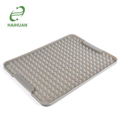 China Small Pyramid of Sustainable Silicone Draining Mat for Microwave and Oven for sale