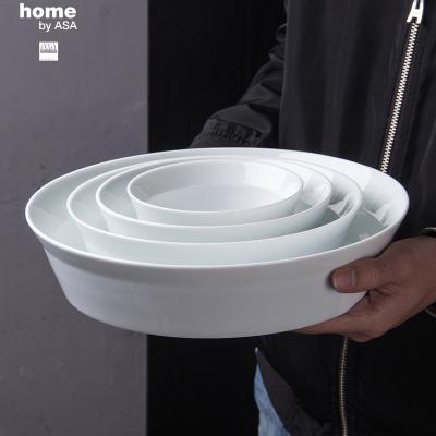 China Good Stocked Hot Selling Hand Made Porcelain Dish Dinner Hotel Household Plates White Luster Round Oval Ceramic Dish for sale