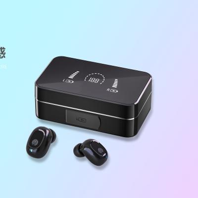 China New TWS mobile earphone earbuds with radio for mobile phone laptop with 2000mAh power bank function mirror charging box for sale