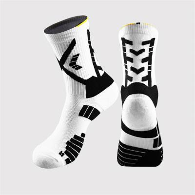 China MOQ Logo Athletic Running Cycling Colorful Men's Basketball Stockings Crew Sports Breathable Socks Custom Made Wholesale for sale