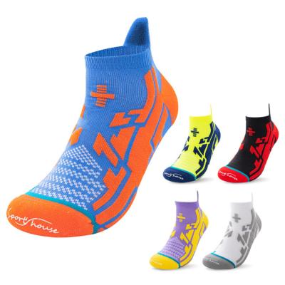 China New Design Breathable Elite Cotton Crew Absorbent Custom Sport Men's Sports Sock Breathable Running Socks for sale