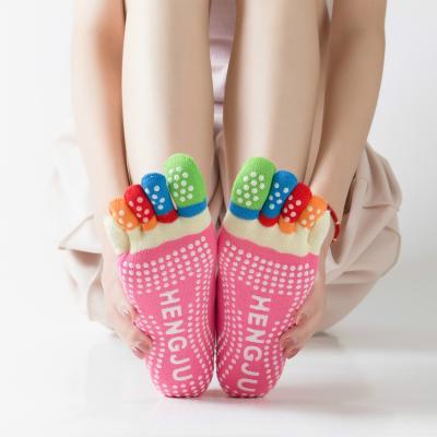 China Wholesale QUICK DRY Rainbow Colors Non Slip Grips Yoga Pilates Socks Thickened Cotton Cross Belt Dance Five Toe Socks For Women for sale