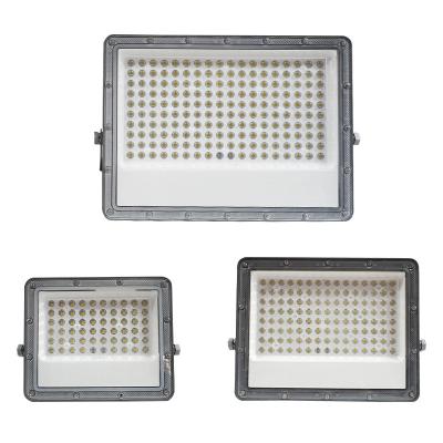 China Residential Die cast Aluminium 3 years warranty with remote control 100w 200w 300w Outdoor garden Solar LED flood light for sale