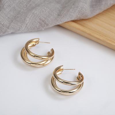 China High quality custom logo simple design classic earrings new for ladies alloy earrings for sale