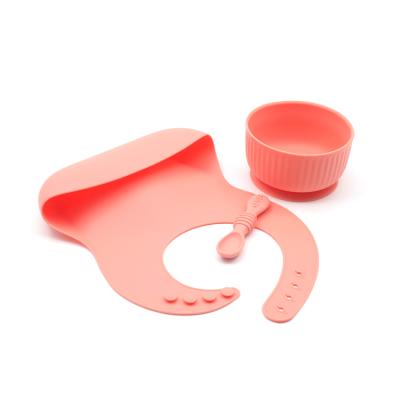 China Stocked Factory Price Silicone Baby Dining Set Bibs Suction Bowl Kids Silicon Baby Eating Baby Set Spoon for sale