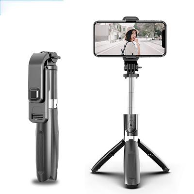 China Fold 2021 Support Tourist Tripod Camera 1M Radio L02 360 Remote Selfie Stick For Mobile Phone for sale