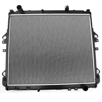 China Engine Cooling Mid-level Performance Auto Part Cooling Aluminum Radiator For Toyota New Diesel 2.4-2.8 Hilux OEM: 16400-0L430 for sale