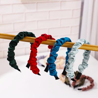 China New Arrival Fashion Environmentally Friendly Women's Hair Accessories Solid Color Girls Hair Band Korean Summer Pleated Scrunchies Hair Band for sale