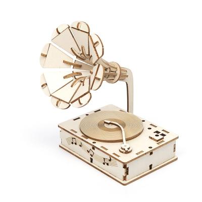 China China Retro Phonograph Music Box DIY Wooden Crafts Wholesale Wooden Creative Display Gifts for sale