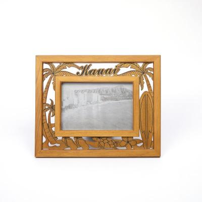 China Eco-Friendly Manufacturers Selling Custom Size Carved Wooden Photo Frames for sale