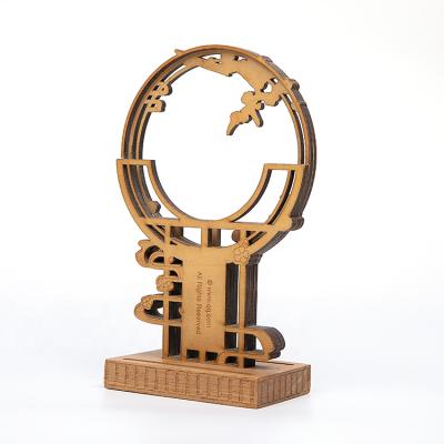 China China New Arrival Customized Carved Wooden Desk Calendar For Home Decoration for sale