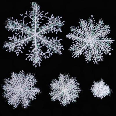 China Natural Material Christmas Decorations Snowflakes Decorative Plastic Christmas Ornaments Hanging Snowflakes for sale