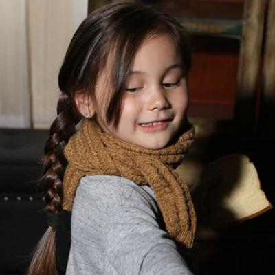 China Central Institute of Statistics Autumn And Winter Europe and the United States Children's New XUFANG Middle Warm Winter Sale Baby Knitted Scarf Warm Woolen Scarf for sale