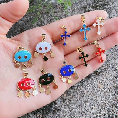 China Environmental Friendly Gold Plated Metal Brass Heart / Cross / Key / Lock Enamel Small DIY Charms Jewelry for sale