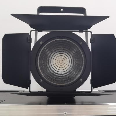 China Professional 200Watts RGBW Studio Lamp DMX512 High CRI Focus LED Fresnel Spotlight For Advertising TV Studio for sale