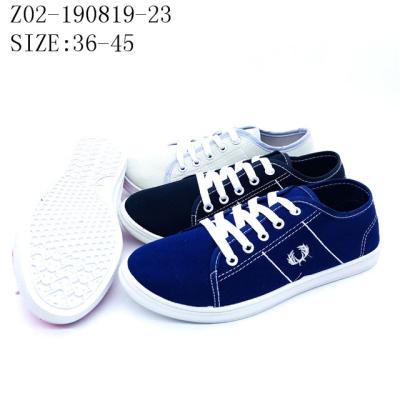 China Breathable Customize Latest Design Injection Flat Outdoor Casual Canvas Shoes For Men And Women for sale