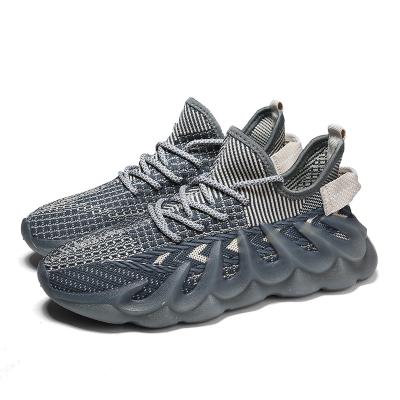 China Lightweight Fashion Yeezye Men's Designer Volcanic Shoe Mens Woven Couple Sneakers Sneakers Mens Lace Up Running Shoes Sport for sale