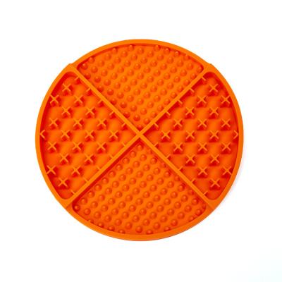 China Non-automatic round rubber round dog silicone food grade slow food mat lick pad for sale