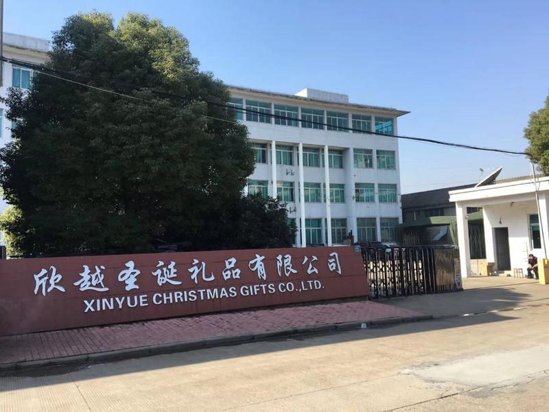 Verified China supplier - Shengzhou Xinyue Christmas Gifts Co., Ltd.