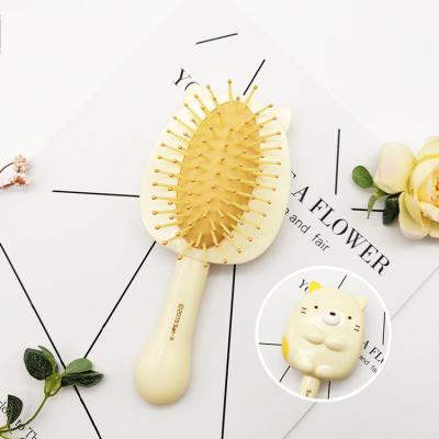 China Cute Bear Design Novelty Bear Design Hair Brush With Logo Anti-Static Massage Hair Comb For Kids Children for sale