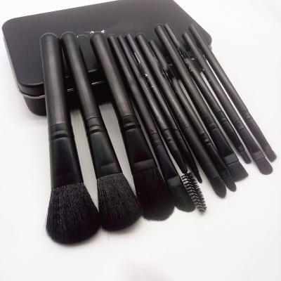 China New 12 Pcs Iron Box Makeup Brush Set Eyeshadow Lip And Eye Makeup Brush Contouring Brush Face Loosely Paint Portable Beauty Tools for sale