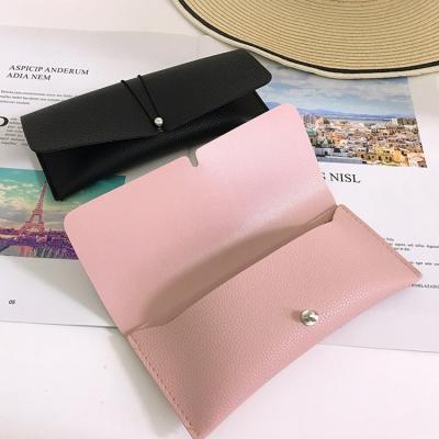 China Wholesale New Arrivals DL 2021 Convenient Glasses Soft Folding Glasses Case Retro Sunglasses Leather Case for sale