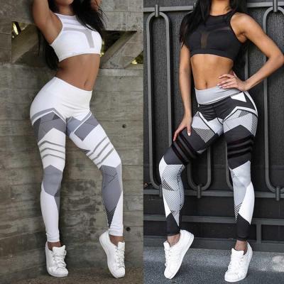 China Antibacterial Wholesale Gym Sportswear Set Yoga Wear Fitness Women Fitness Suit Women Sports Gaiters Set for sale