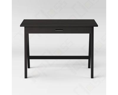 China Beautiful KD Office Black Office Furniture Computer Table Desk With Drawer for sale