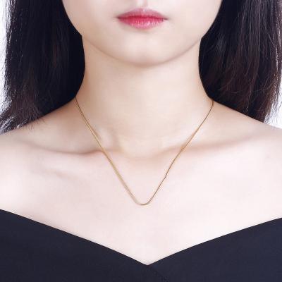 China Custom Necklace High Quality Titanium Necklace Light Luxury Steel Niche Design Ladies Cool All-match Trend Necklaces for sale