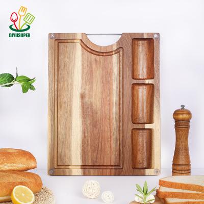 China Disposable Eco-Friendly Wooden Multi Panel Serving Food Cheese Panel Acacia Kitchen Chopper With Handle for sale