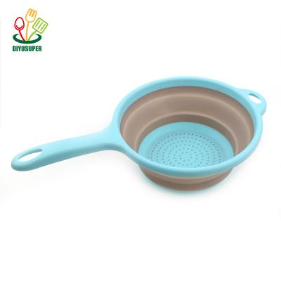 China Sustainable Collapsible Colanders Handles Folding Basket Folding Kitchen Silicone Vegetable Strainer for sale