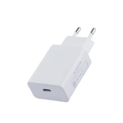 China Mobile Phone Tablet MP3 GPS New Product PD USB-C PD Fast Charger 3.0 Wall Charger For Iphone 12 Mini Pro Max for sale