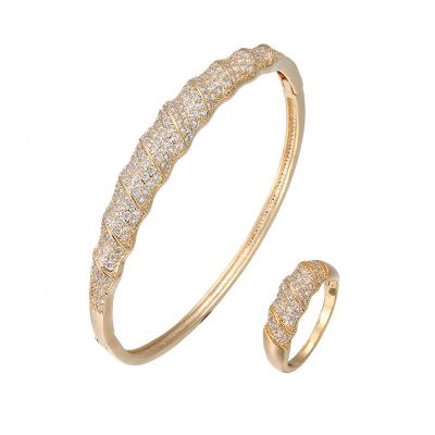 China European And American High End Micro-Inlaid Zircon Twist Each Other Plated Real Gold Bracelet And Ring Set for sale