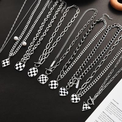 China Wholesale New Design FASHIONABLE Girl's Silver Plated Crystal Circle Geometric Element Pendant Necklace for sale