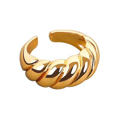 China ODM CLASSIC Ring Adjustable Damen Vintage Con Damen Gold Copper Crescent Rings Women for sale