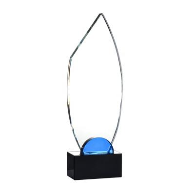 China Europe Personalized Handmade Glass Crysta Award Plate Crystal Trophy With Base For Souvenir Gifts for sale