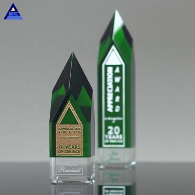 China Good Quality Custom Green Crystal Trophy For Europe New Style K9 Obelisk Reward Souvenir for sale