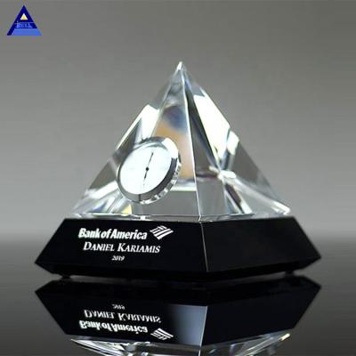 China Classic Crystal Glass Pyramid Clock Triangle Crystal Desktop Clock For Europe Table Souvenir Gifts for sale