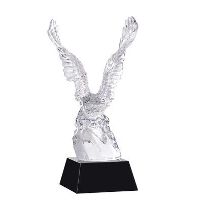 China America Custom Design Crystal Eagle Trophy Award With Black Base For Business Award for sale