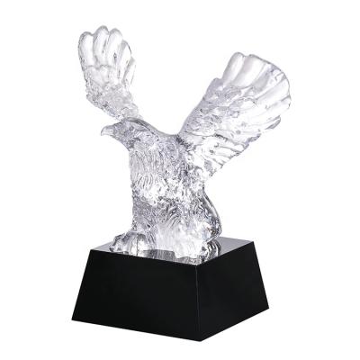 China America Hot Sale Business Crystal Eagle Award Trophy 3D Creative Customized Clear Laser Crystal Gift Set for sale