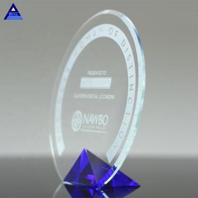 China Wholesale Trophy Eco-friendly Diamond Sailboat Shape Crystal Award Crystal Blue Crystal Shield Award for sale