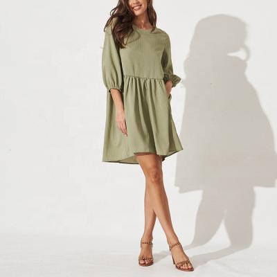 China Fashionable Holiday High Quality Custom Made Anti-Static Loose Over The Knee Green Solid Color 3/4 Sleeve Casual Dress Women for sale