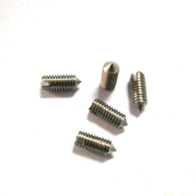 China China factory cheap high quality slotted set screws with cone point en venta