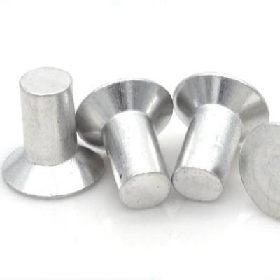 China Standard Aluminum Rivets Flat Head Solid Aluminum Rivets Countersunk Head Rivet zu verkaufen