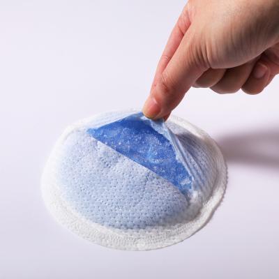 China Ultrathin ABSORBENT Nursing Pads Disposable Breast Pads Breastfeeding Accessories for sale