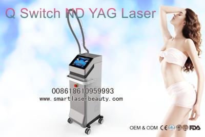 China Q schalten Nd YAG Laser-Tätowierungs-Abbau Maschine/Picocure 755nm Nd YAG Laser zu verkaufen