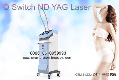 China Nd YAG Laser-Tätowierungs-Abbau-Maschine, Kohlenstoff-Schale Laser-1320nm für das Haut-Weiß werden zu verkaufen