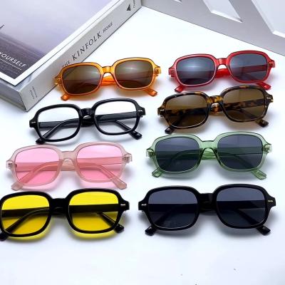 China Fashion sunglasses shape square ladies shape sunglasses newest 2022 full frame sunglasses for women for sale